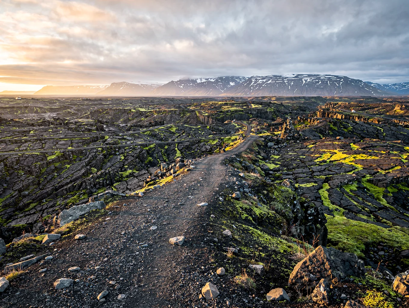 Volcanic mineral ridges in Iceland highlands